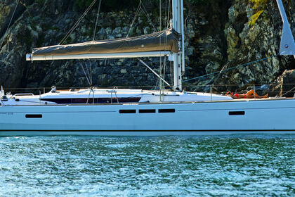 Noleggio Barca a vela JEANNEAU SUN ODYSSEY 519 Portiglioni