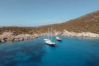Location Goélette (Bdq ) Luxury Gulet With A Fly Bridge Quality Crew And Service Bodrum
