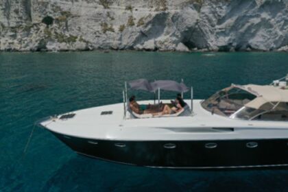 Noleggio Barca a motore Rizzardi cr 50 top line Nettuno