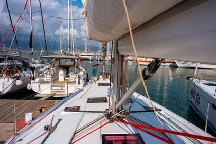 Charter Sailboat Hanse Hanse 445 Fethiye