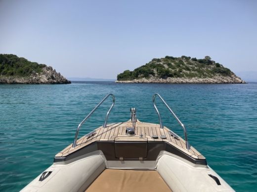 Podgora RIB Grgnic yahting Shark 23 alt tag text