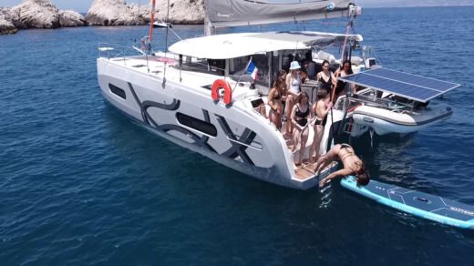 Marseille Catamaran Beneteau Excess11 alt tag text