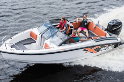 Charter Motorboat Bella Bella 700 BR Paris