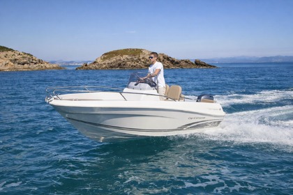 Location Bateau à moteur Jeanneau Cap Camarat 4.7 style L'Ametlla de Mar