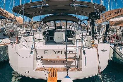 Hire Sailboat  JEANNEAU YACHT 54 Sant Antoni de Portmany