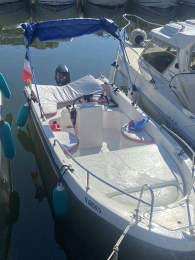 Mandelieu-La Napoule Without license ROTO 450S alt tag text