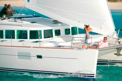 Alquiler Catamarán LAGOON 440 Gijón