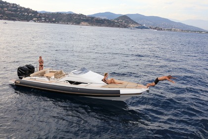 Location Semi-rigide Nuova Jolly Prince 33 Sport Cabin Propriano
