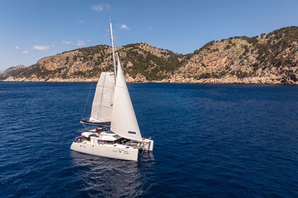 Miete Katamaran Lagoon 450F Mallorca