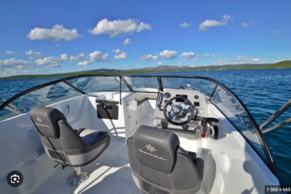 Location Bateau à moteur Jeanneau Cap Camarat 5.5 BR - 100CV - Yamaha Saint-Aygulf