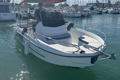 Hire Motorboat Beneteau FLYER 6 SPACE DECK La Rochelle