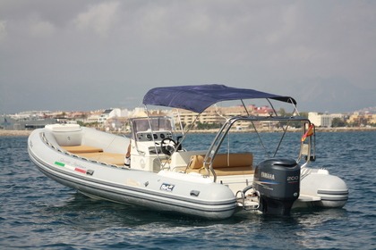 Charter RIB Bwa 850 Dénia