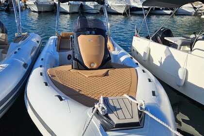 Location Semi-rigide SPX RIB SPX 24 Dinette Saint-Raphaël