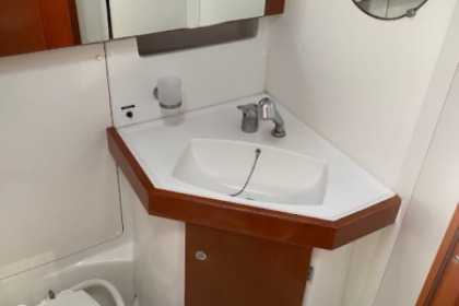 Rental Sailboat  Beneteau Oceanis 50 Family Laurium