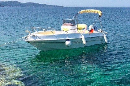 Rental Motorboat Blueline Blueline open 19 Korčula