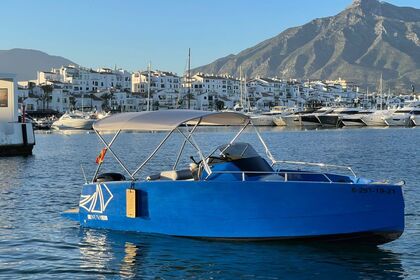 Charter Motorboat Nuva M6 open Alicante