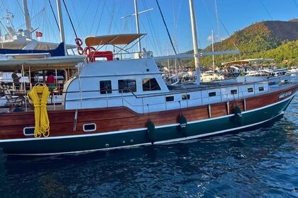 Hire Gulet Custom 65 Marmaris