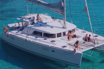 Charter Catamaran LAGOON 400 S2 Lefkada