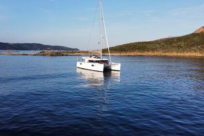Verhuur Catamaran catamaran LAGOON 450 F Grimaud