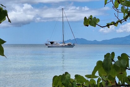 Charter Sailboat CNSO KENDO Guadeloupe