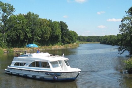 Rental Houseboats Comfort Tango Chertsey