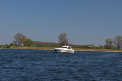 Charter Houseboat Nicols Sixto Estivale Nieuwpoort