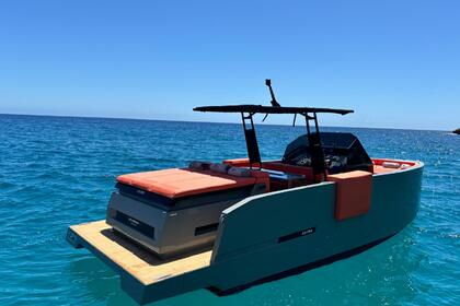 Hire Motorboat DE ANTONIO 28 Ibiza