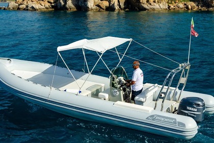 Noleggio Gommone Capelli Capelli Tempest 750 Cefalù