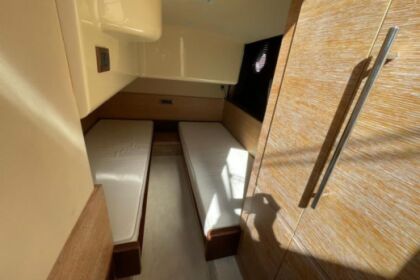 Rental Motorboat Azimut 47 fly Primošten