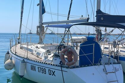 Noleggio Barca a vela Yachting France Jouet 37 Manfredonia