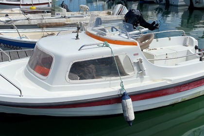 Location Bateau à moteur Ostroda Yacht Polo MC Tréboul