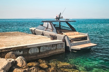 Location Bateau à moteur colnago 38 cabin Trogir