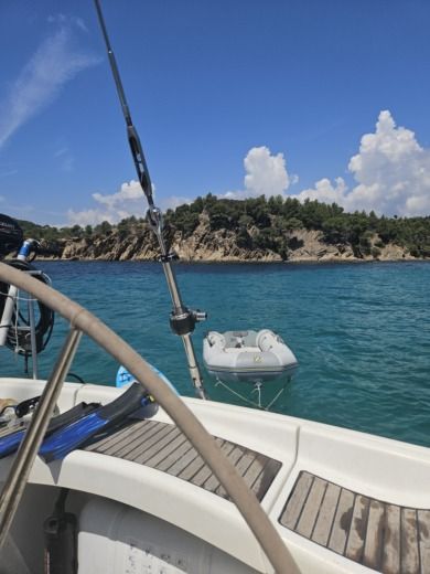 Toulon Sailboat BENETEAU FIRST 47.7 alt tag text