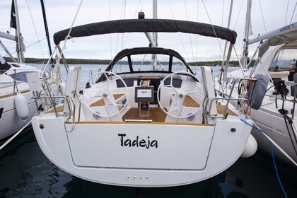 Verhuur Zeilboot HANSE 388 Pula