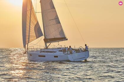 Charter Sailboat Jeanneau Sun Odyssey 410P 2021 Menorca