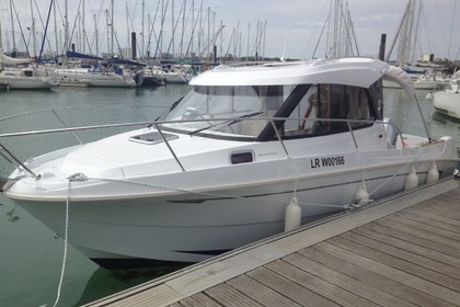 Hire Motorboat BENETEAU ANTARES 780 La Rochelle