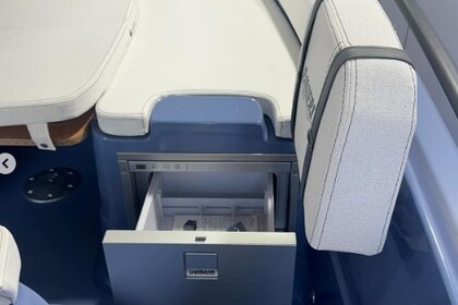 Miete Motorboot Ranieri Azzurra 40th Lignano Sabbiadoro