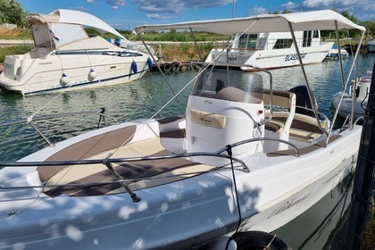 Hire Motorboat Tancredi Blumax 19 Pro Vir