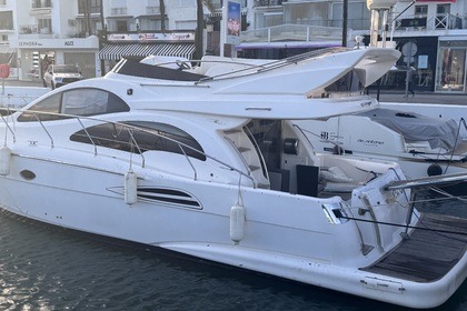 Location Bateau à moteur Astondoa 44 Marbella