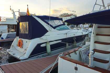 Location Bateau à moteur Maxum 3000 SCR Cambrils