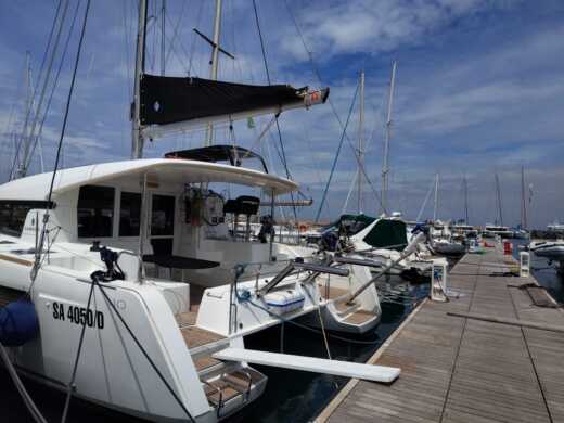 Catamaran  Lagoon 40 boat plan