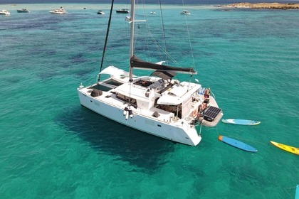 Charter Catamaran Lagoon 450F Sant Antoni de Portmany