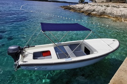 Charter Boat without licence  Jugoplastika 470 Hvar