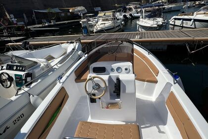 Alquiler Barco sin licencia  Revenger 19.10 Torre Annunziata