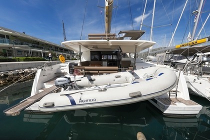 Alquiler Catamarán Fountaine Pajot  Saona 47 Trogir