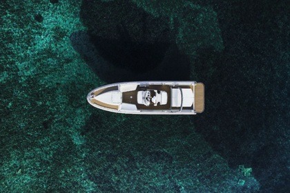 Charter Motorboat Expression Expression 32 efb Porto Rotondo