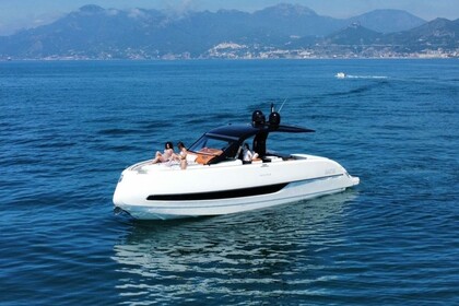 Rental Motorboat Invictus TT 420 Amalfi