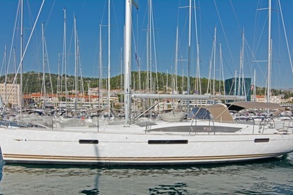 Miete Segelboot JEANNEAU 53 Split