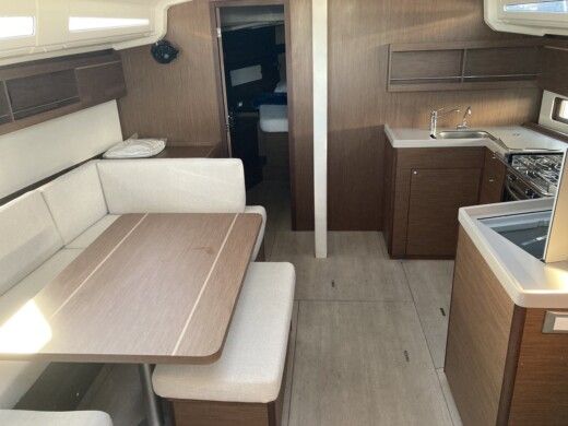 Sailboat  Oceanis 40.1 Plan du bateau