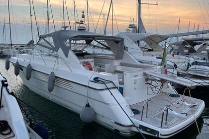 Noleggio Barca a motore Fairline Targa 42 Mandelieu-la-Napoule